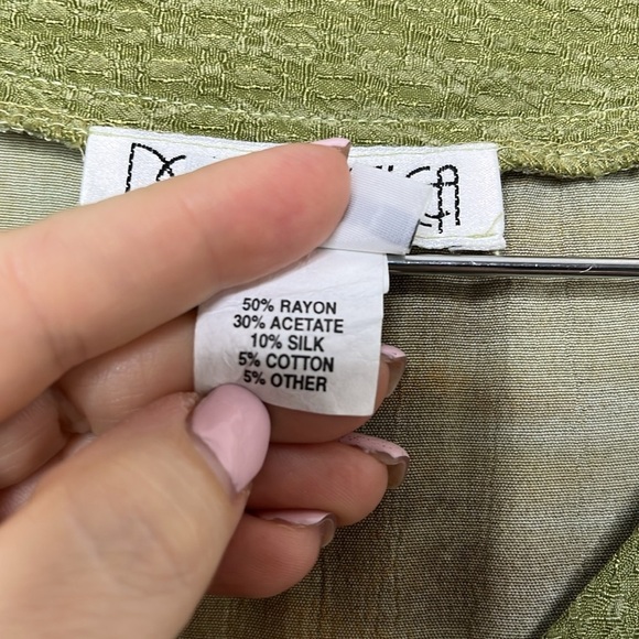 Vintage Donna Jessica Green Quilted Knot Mixed Media Silk Jacket Size 3 / Large - Picture 3 of 5